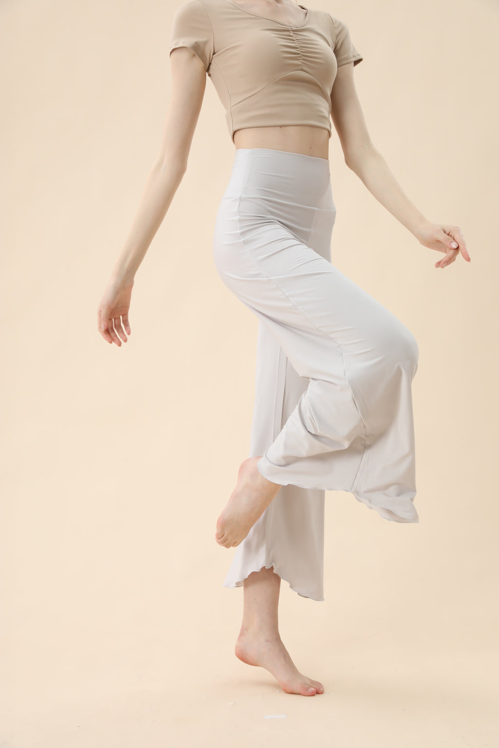 Pantalón deportivo mujer wide leg beige - Fieder