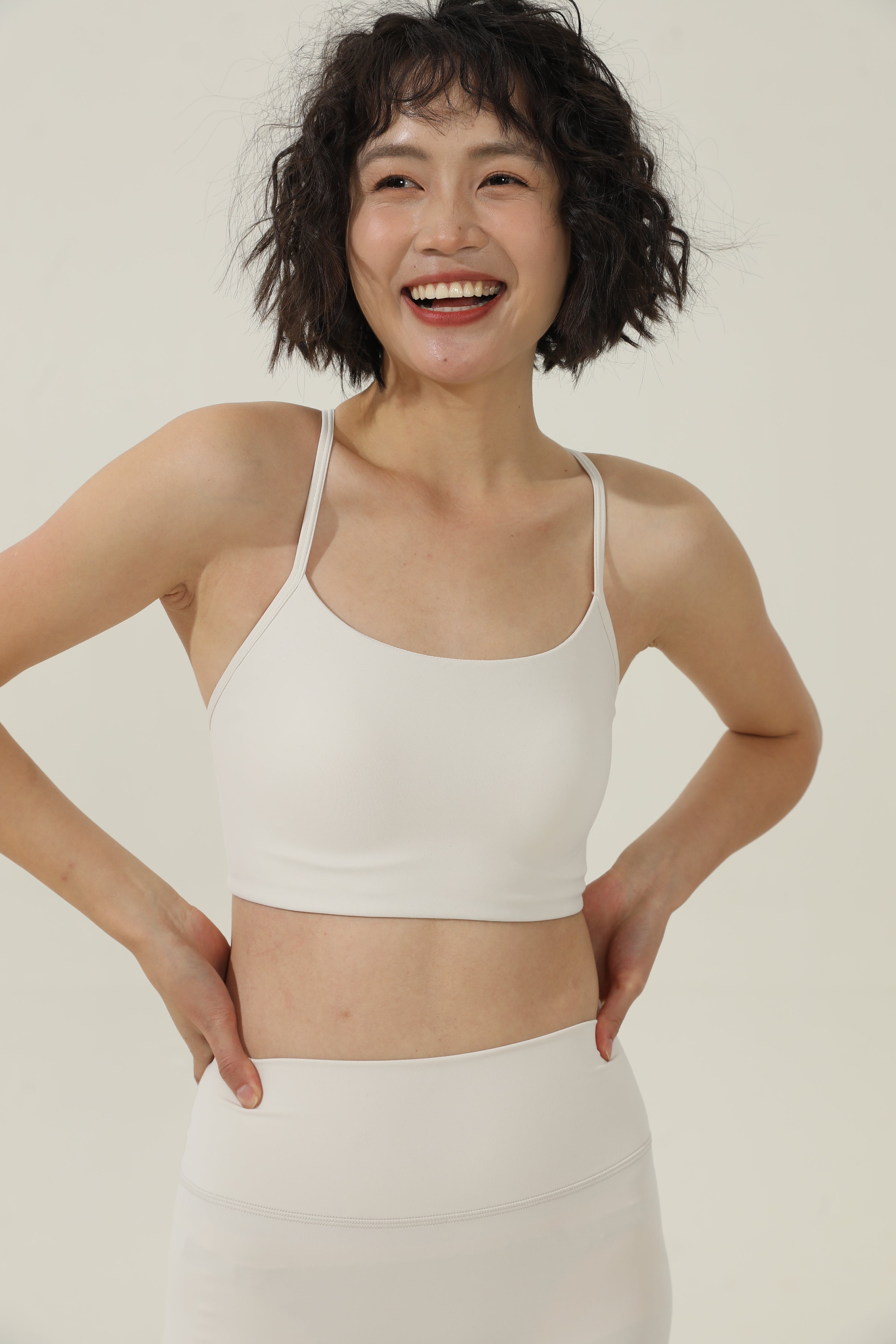 Brasier de Yoga Ajustado con Espalda Estilizada