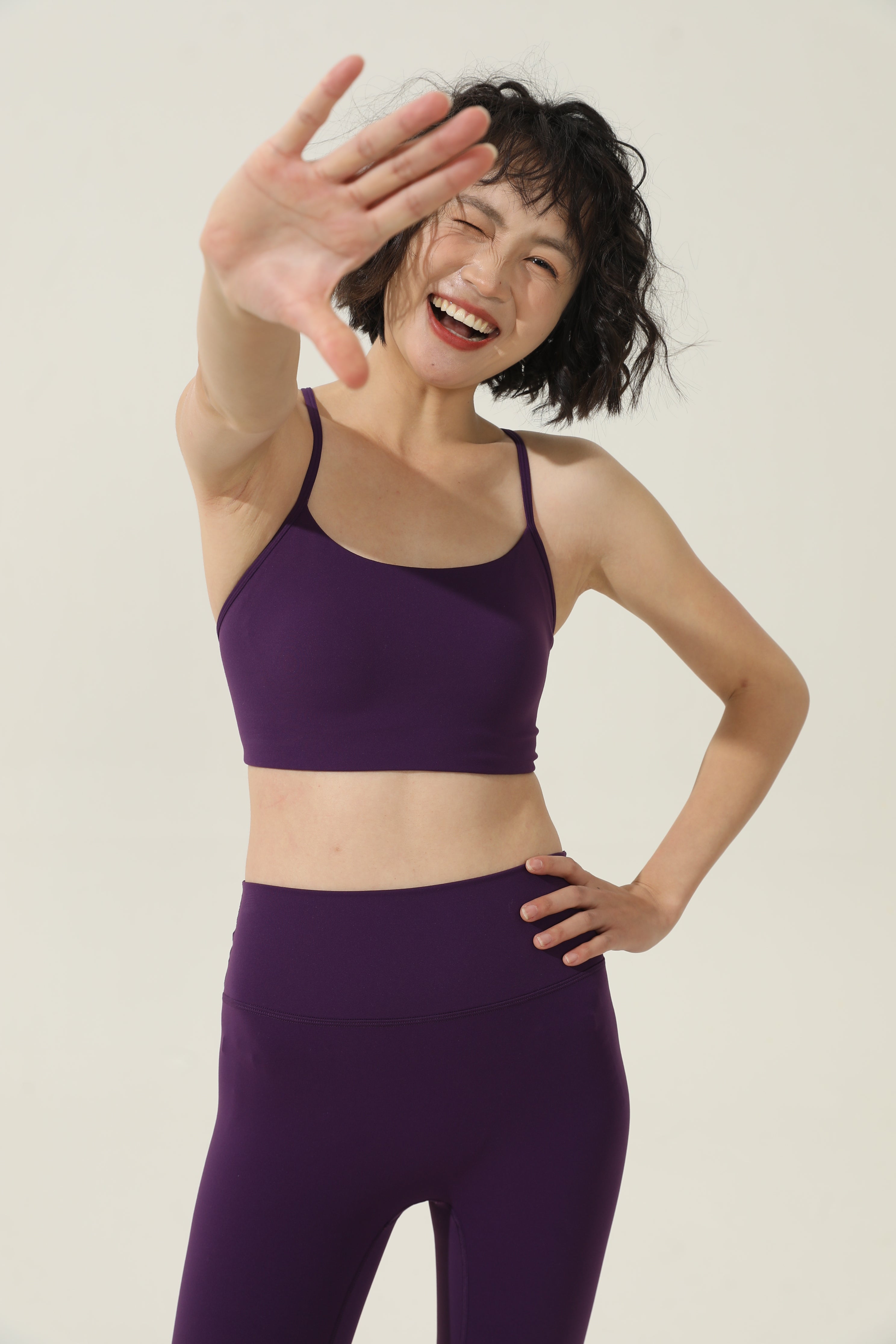 Brasier de Yoga Ajustado con Espalda Estilizada