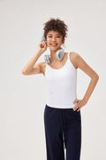 Top deportivo elegante espalda limpia secado rápido Fieder - Blanco vista frontal