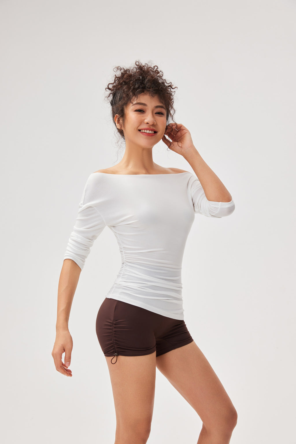 Camiseta mujer hombro descubierto drapeada blanca - Fieder