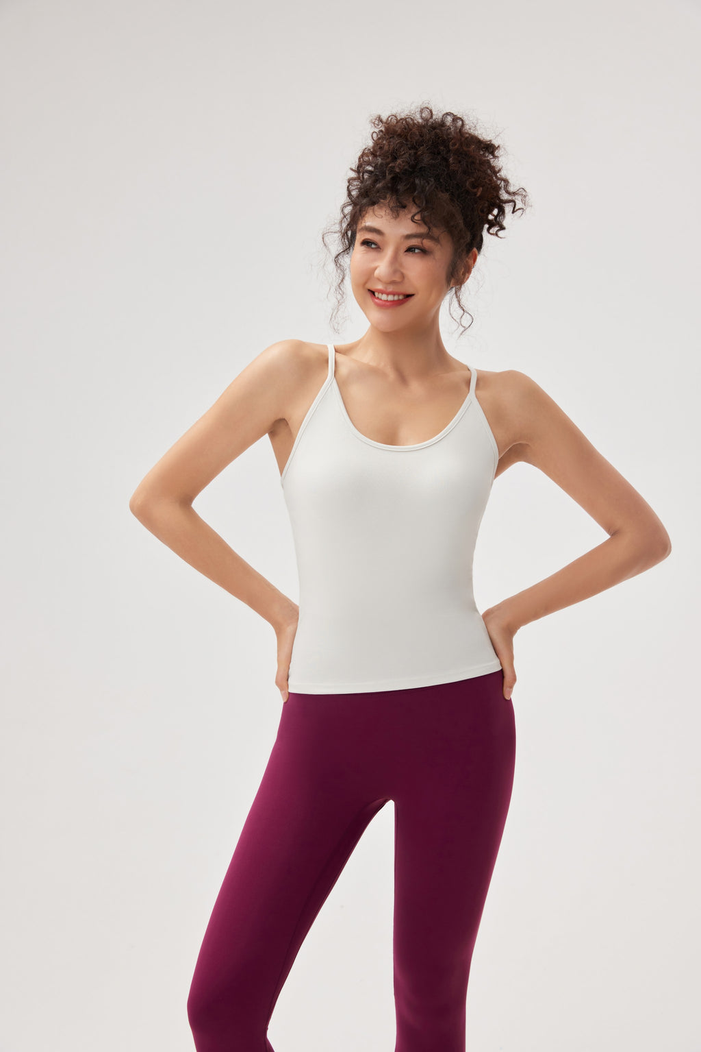 Top yoga ajustado largo tank seguro eco suave sostenible Fieder - Marrón