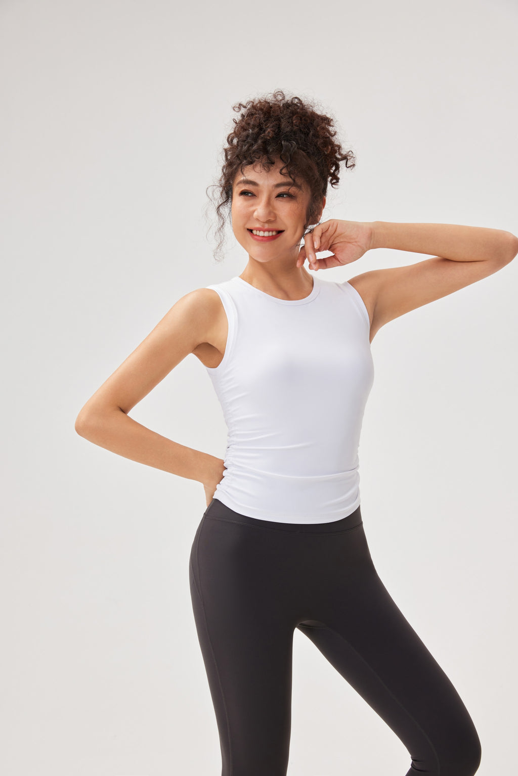 Top deportivo sin mangas crop copas integradas Fieder - Blanco