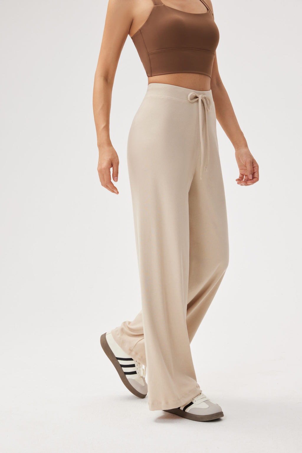 Pantalones deportivos anchos cintura elástica cordón Fieder - Beige vista trasera