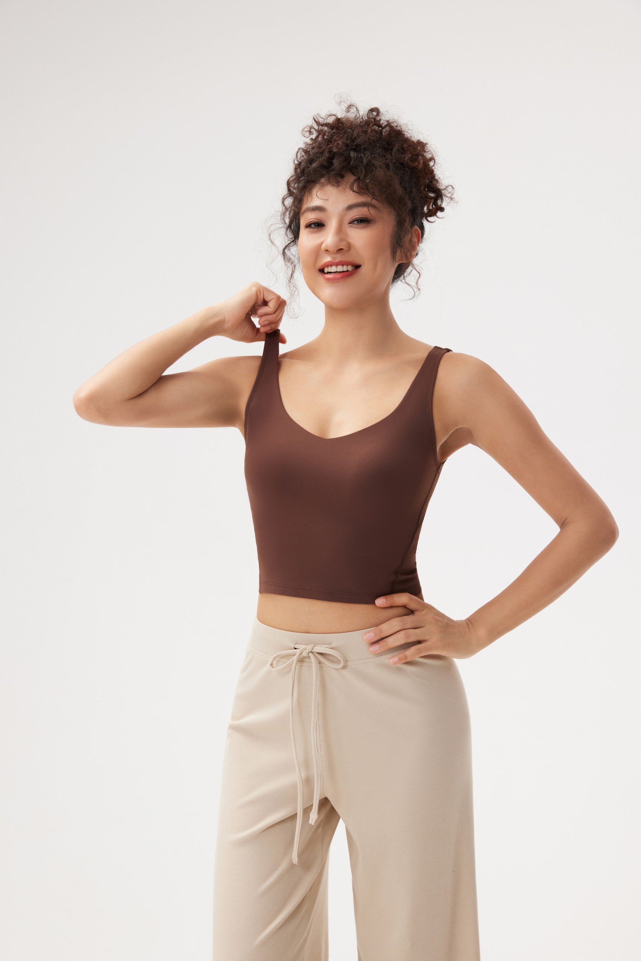 Brasier de Yoga Ajustado con Espalda Estilizada