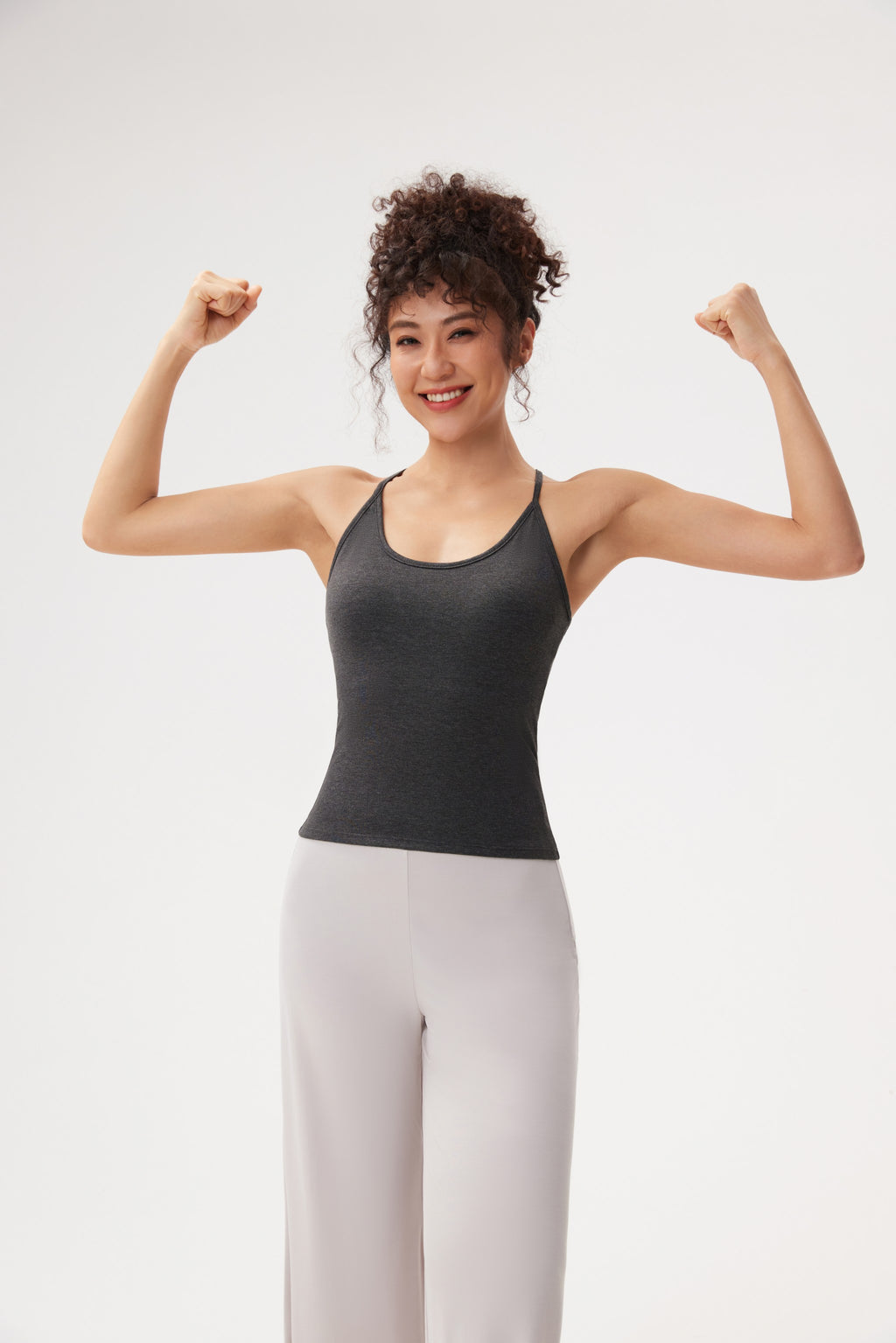 Top yoga ajustado largo tank seguro eco suave sostenible Fieder - Negro