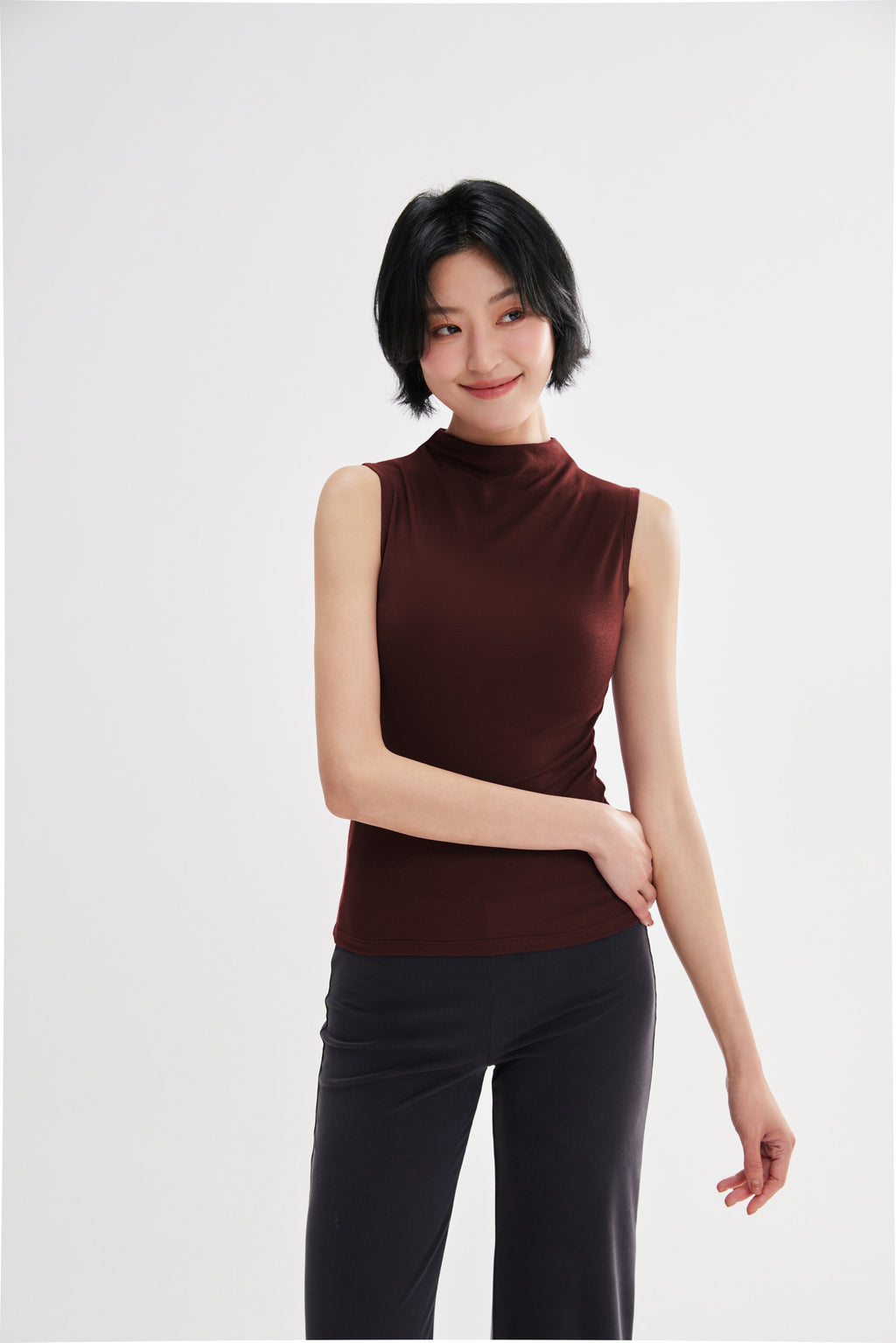 Top mujer cuello alto sin mangas vino tinto - Fieder