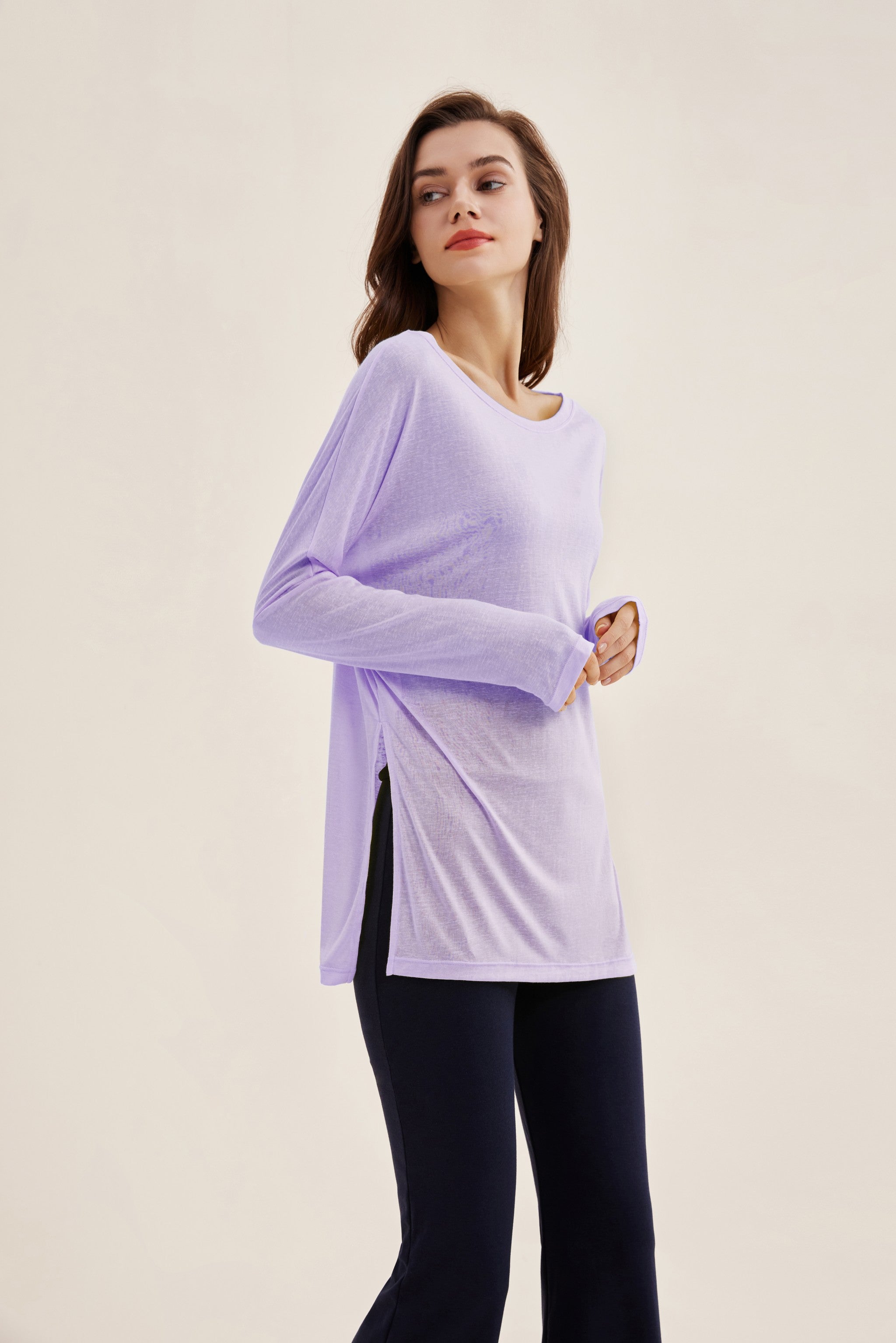 Top de Yoga Ajustado Luz Suave de Manga Larga