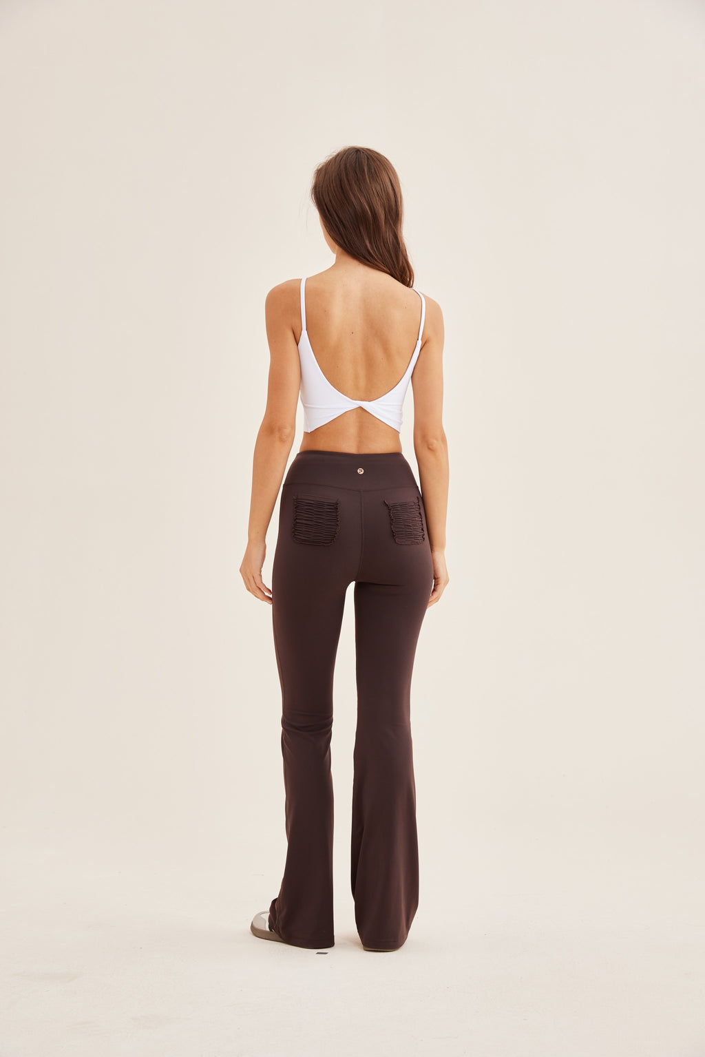 Top deportivo mujer cuello U negro espalda - Fieder