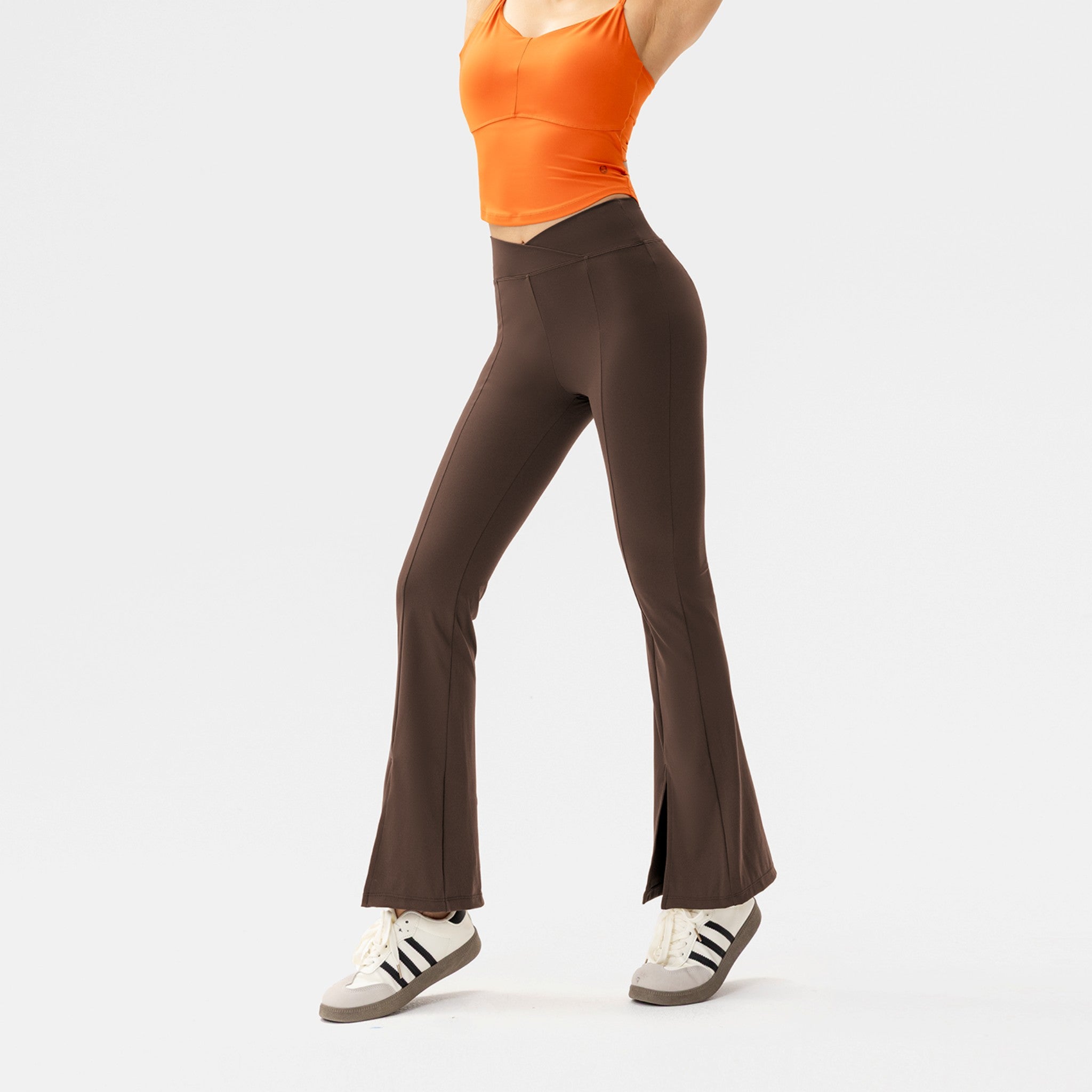 Pantalones deportivos campana corte high waist Fieder - Marrón claro